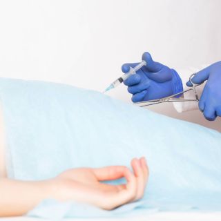 Reduce inflamația și disconfortul